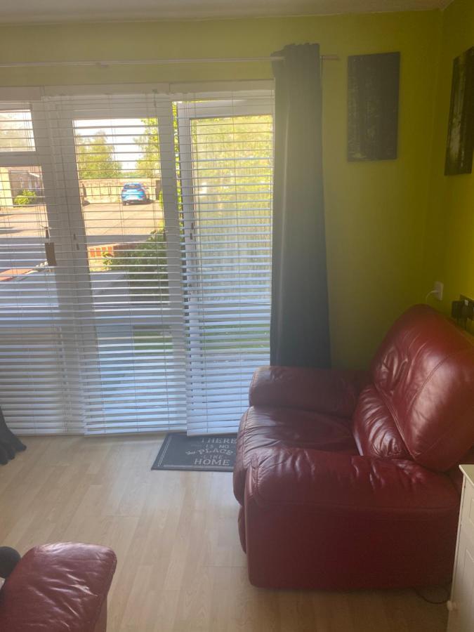 Travelling Stop Daire Swindon Dış mekan fotoğraf